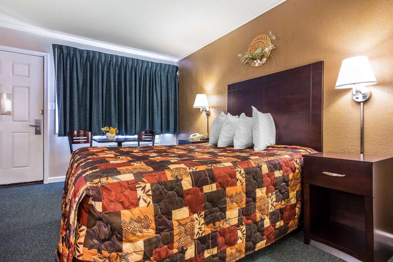 Rodeway Inn & Suites Nags Head Εξωτερικό φωτογραφία