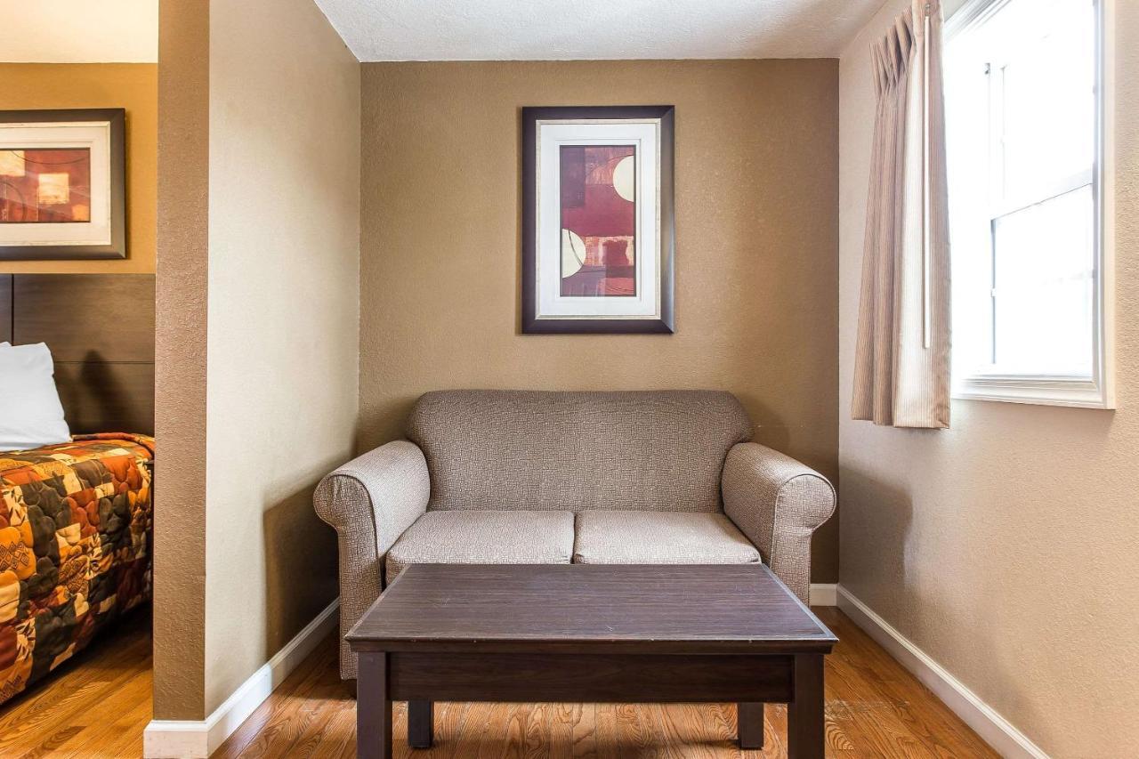 Rodeway Inn & Suites Nags Head Εξωτερικό φωτογραφία