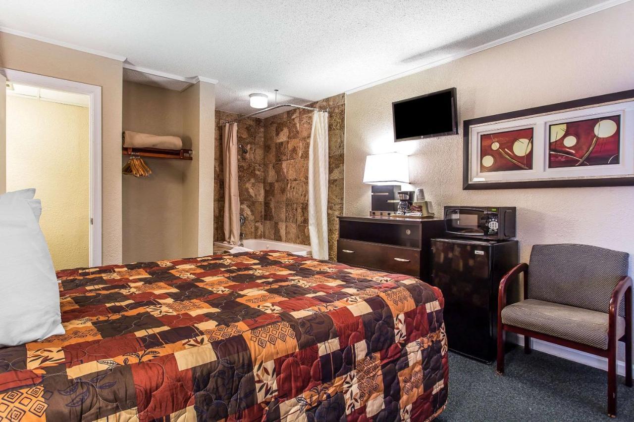 Rodeway Inn & Suites Nags Head Εξωτερικό φωτογραφία